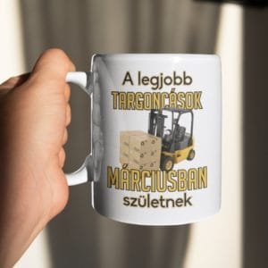 Bögre a legjobb targoncások márciusban születnek