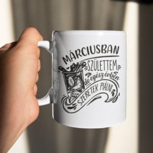 Bögre márciusban születtem de egész évben szeretek piálni