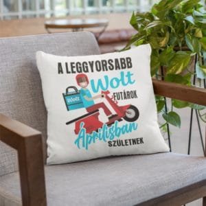 Párna a leggyorsabb wolt futárok áprilisban születnek