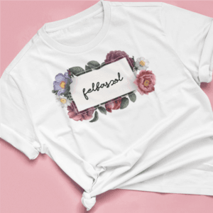 Felbaszol női póló