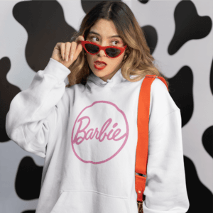 Barbie logó kapucnis pulóver