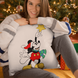 Csúcsdíszes Mickey mouse párna