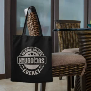 Nagyon boldog nyugdíjas éveket